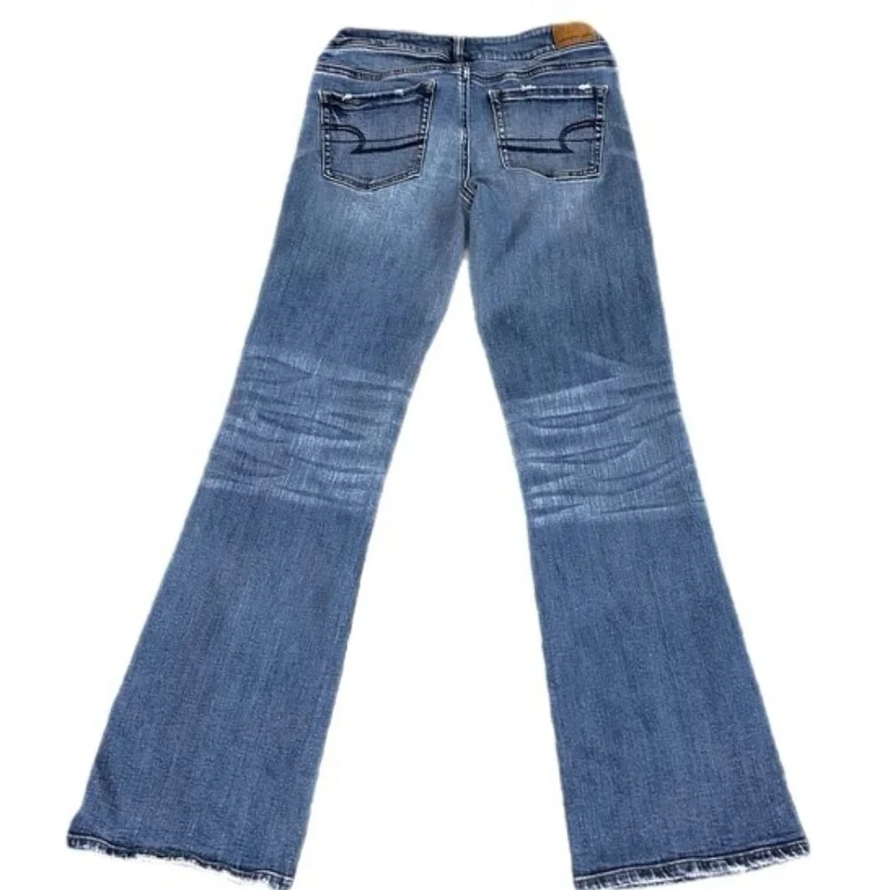 American Eagle Favorite Boyfriend Jeans Medium Wash Size 4 Regular - Picture 2 of 6